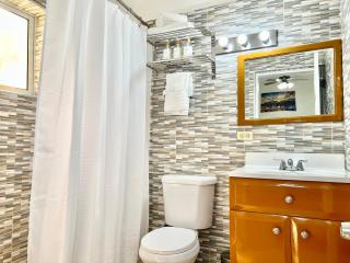 Luxury GuestHouse Suites - 3