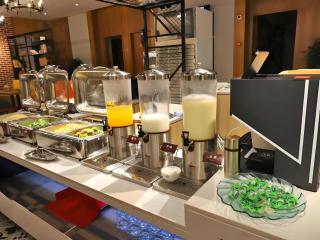 James Joyce Coffetel Guangyuan High-Speed Railway Station Dongba Municipal Government - 4