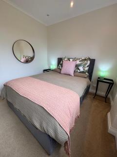 Stay - East Wynyard Beach - 4