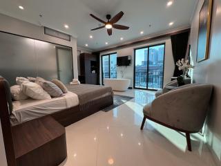 Diamond Light Hotel - 4