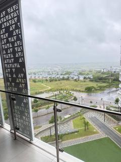 Sunrise Waterfall at ELLIPSE - 7