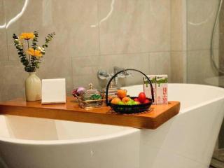 Hangzhou Blossom Hotel - 2