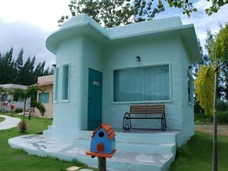 Rak Na Suan Pueng Resort - 4