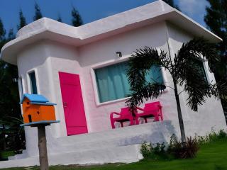 Rak Na Suan Pueng Resort - 1