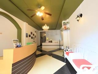 NEW iHouse Hotel - 0