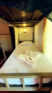 Rustic Hostel & Restaurant - 4