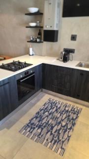 Modern Sea and Mountain View Apartment - Gordon's Bay - 8