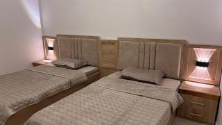 شقق السلام شقة عوائل غرفتين نوم وصالة ودورة مياة a3 - 7