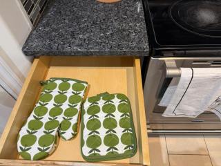 TheDebras Serene 3BR Home at Sutherland - 8