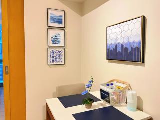 BGC High Rise, Uptown Mall Connector, 5G WiFi, Pool, Ste 15 - 7