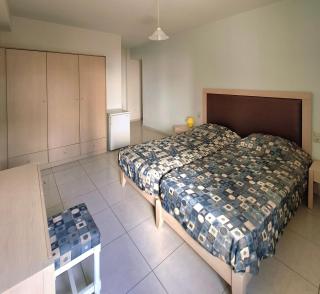 4S Beach Superior Apartments - 1