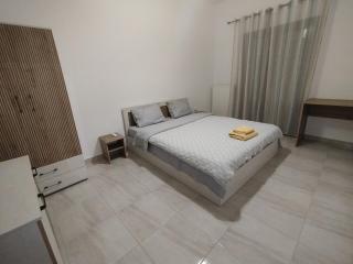 Kilkis Topfloor Apartment - 2