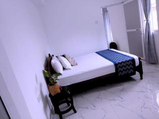Travelers Delight Homestay - Comfort Stay Near Airport - 2