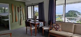 Couples Coastal Escape, The Sun Trap, Ahipara - 3