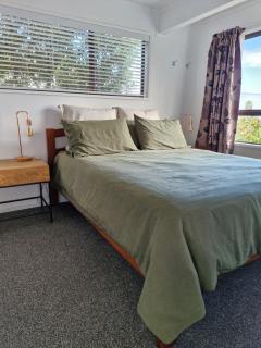 Couples Coastal Escape, The Sun Trap, Ahipara - 1