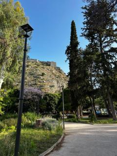 Amarillo Apt. Nafplio Downtown - 7