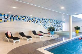 Stylish chalet in nature near Amsterdam - 8