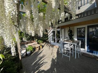 Private central Nelson apartment - 8