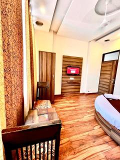 Hotel WoodCrest Chandigarh Zirakpur - 6
