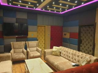 One BHK luxury furnished apartment to stay - 1