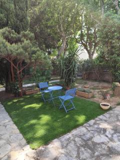 Studio with garden and pool, easy Nîmes access - 8