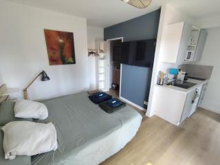 Studio with garden and pool, easy Nîmes access - 3
