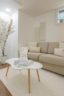 Cherry Loft Blossom and Pet Friendly - 7