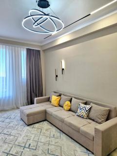 Стильная квартира с балконом в верхней части города - 3