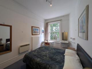 Curzon House Hotel - 3