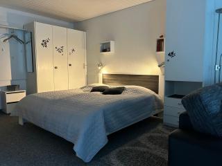 Studio apartment with magnificent view - 9