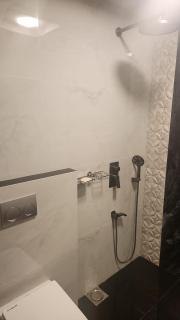 Luxury Clifton 2-BR Flat - 7