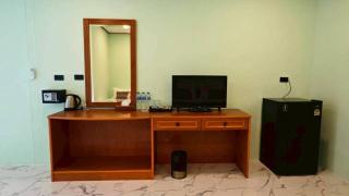 Dong Talay Lipe Beach Resort - 4