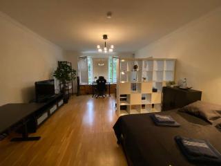Cozy Apartment in Spandau Rauchstr with Garden View - 9