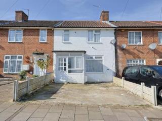 Bright Modern Mill Hill Home Free Parking and Garden - 8