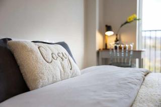 Modern City Centre Flat with Secure Underground Parking Pure B - 5