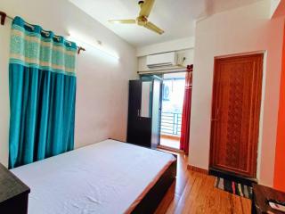 Hotel O SUNRISE INN - 4