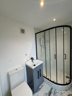 Private Retreat Hot Tub Fire Pit Patio Romantic - 3