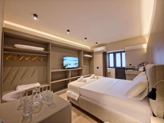 Alesia's Studio - Sarandë - 0