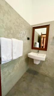 SURF AND COMPANY MADIHA-Guest Home - 2