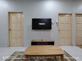 Homestay HAJI OMAR Sungai Dua With Wifi - 1