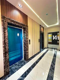 Downtown Stylish Apartment - 8