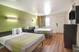 Motel 6-Dallas, TX - Forest Lane - Dallas - 1