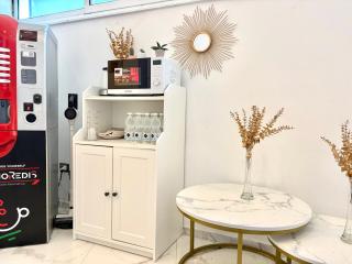 Romano's Luxury Stay b&b Bari - 4