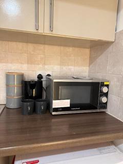 Comfort Studio In Wembley - 4