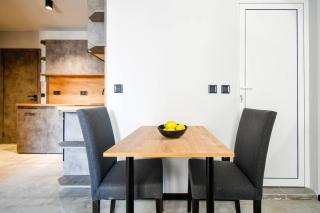 Nomad Friendly Washer Terrace Parking - 6