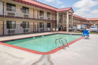 Motel 6-Mesquite, TX - Rodeo - Convention Ctr - 0