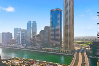 Dubai 1BR High Floor - Stunning View 1min Downtown and 2min to Metro - 2 Apartment available - 4