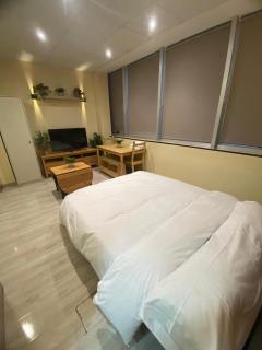 Estudios 85 - Cerca de Madrid, Toledo y Parque Warner - 8