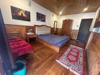 The Jasmit Mount View Homestay - 3