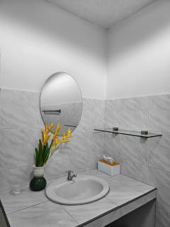 Friends Retreat - Phuket Airport - 2